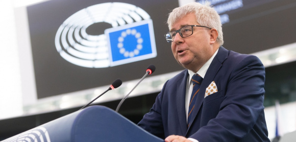 Ryszard Czarnecki: „Najwyższy czas, by Unia Europejska umieściła Korpus Strażników Rewolucji Islamskiej na liście organizacji terrorystycznych i wsparła Irański Ruch Oporu PMOI